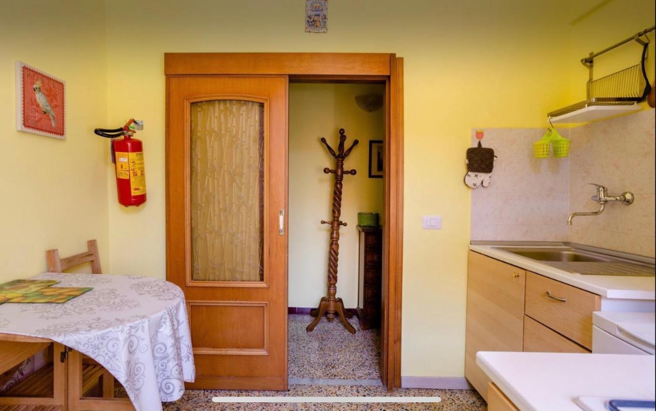 Casa Vacanze "Il Vaticano A 2 Passi" ローマ エクステリア 写真