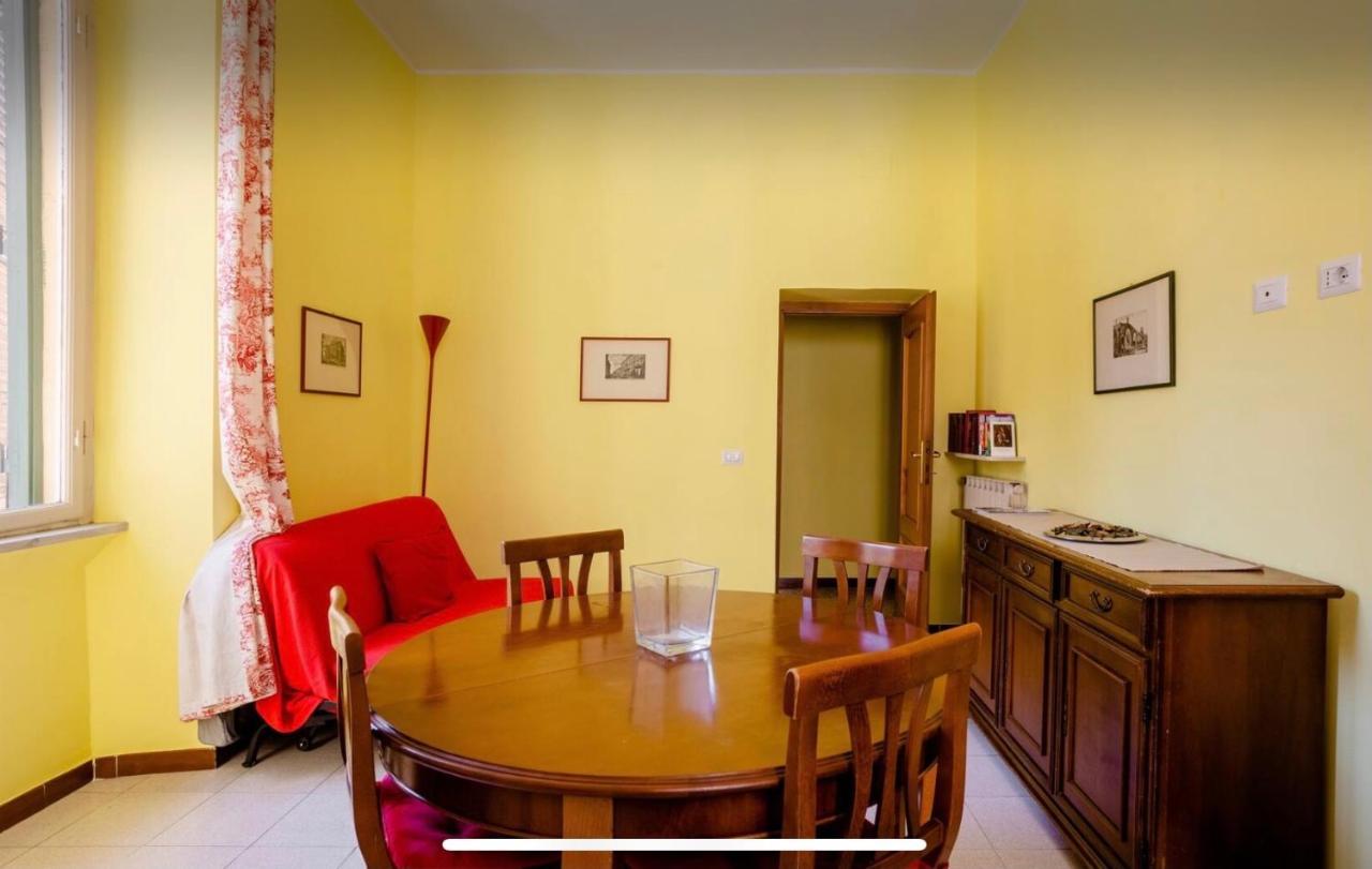 Casa Vacanze "Il Vaticano A 2 Passi" ローマ エクステリア 写真