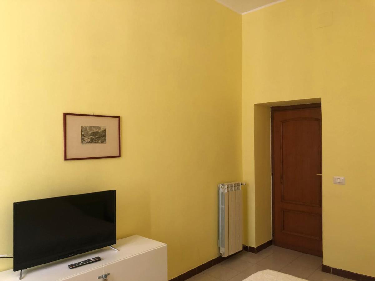 Casa Vacanze "Il Vaticano A 2 Passi" ローマ エクステリア 写真